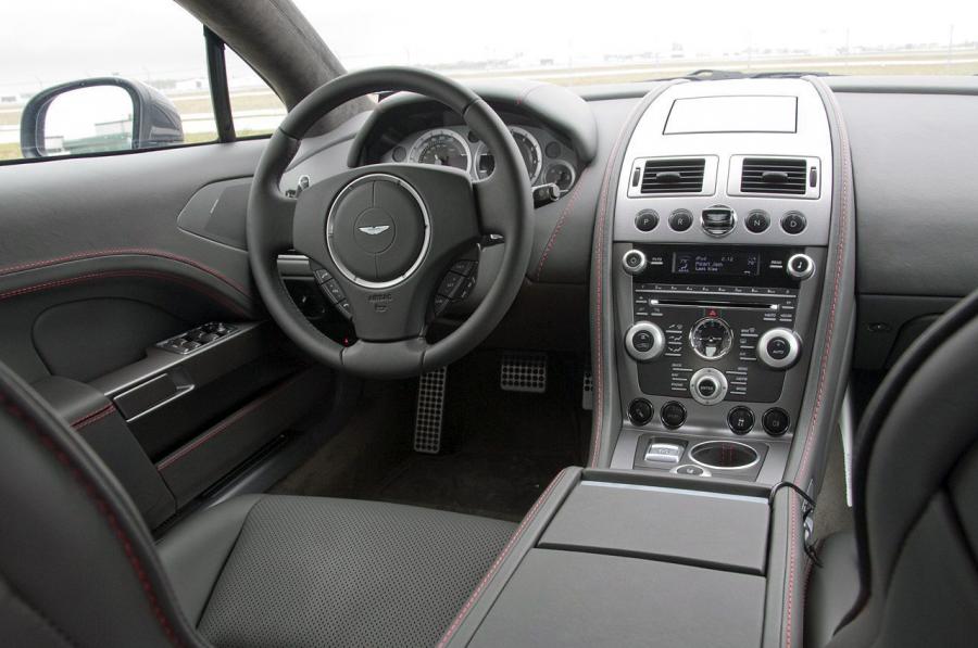 Торпедо Aston Martin Rapide 2010 года  (NA) (фото 39 из 57)